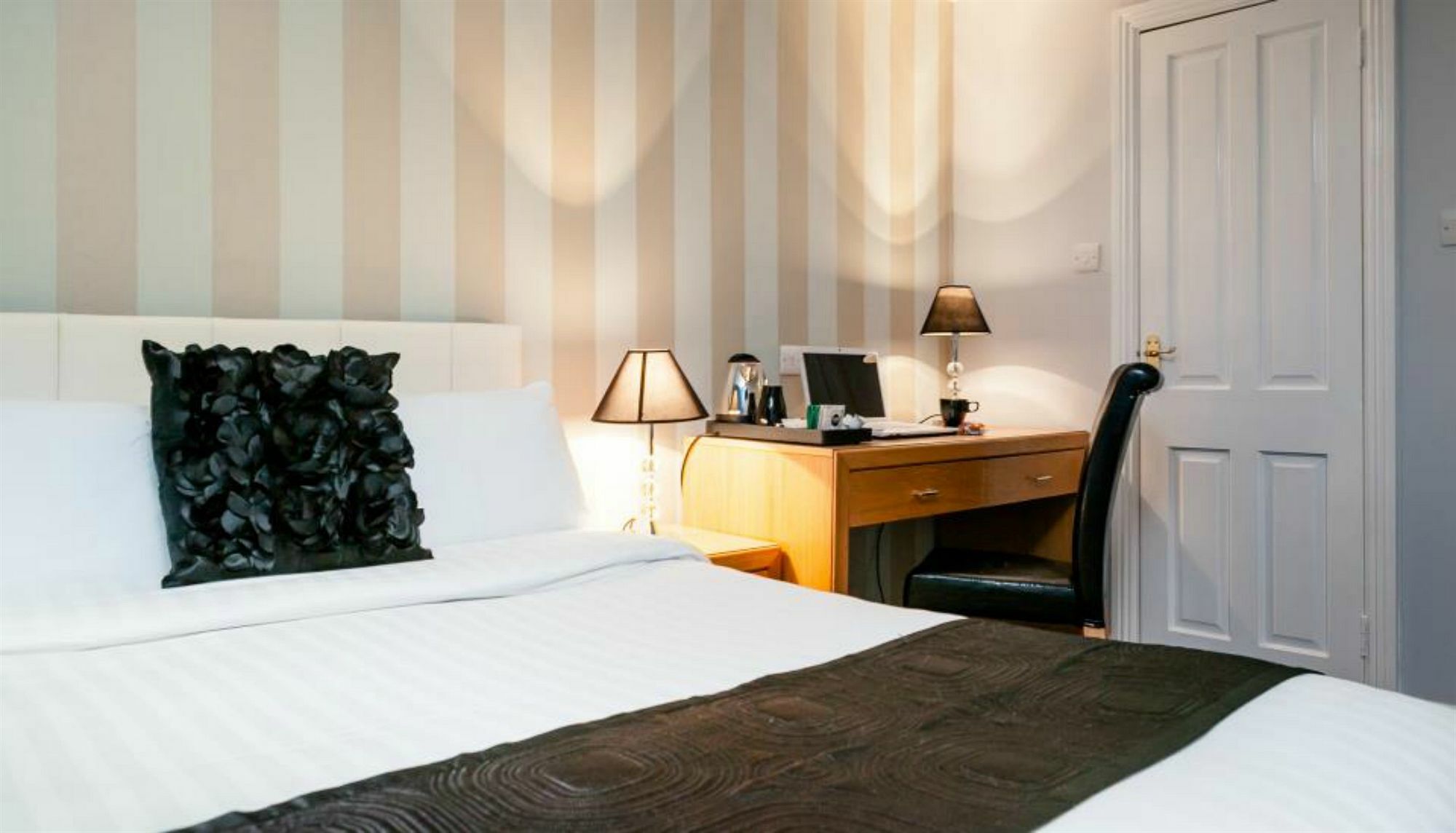 Amberley House By Thekeycollections Aparthotel ดับลิน ภายนอก รูปภาพ
